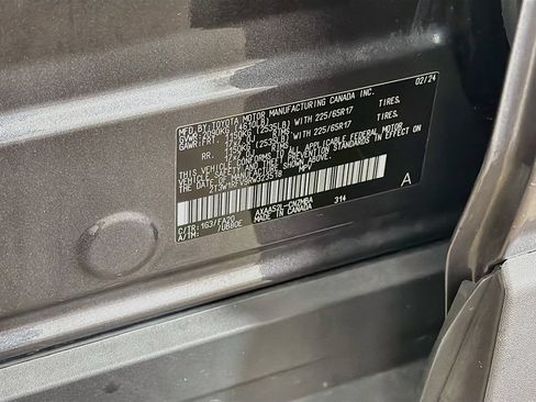 Used 2024 Toyota RAV4 XLE FWD image 31