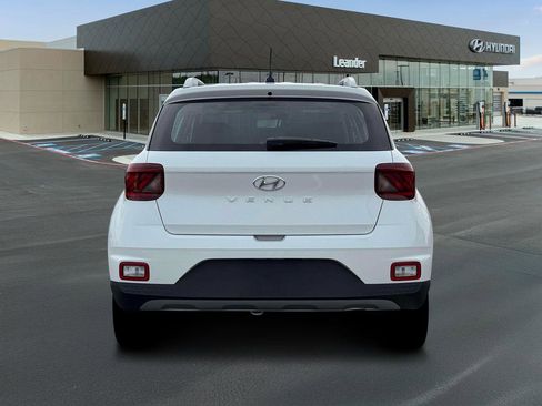 New 2026 Hyundai Venue SEL image 6