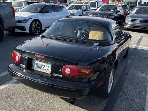 Used 1992 MAZDA MX-5 Miata image 5