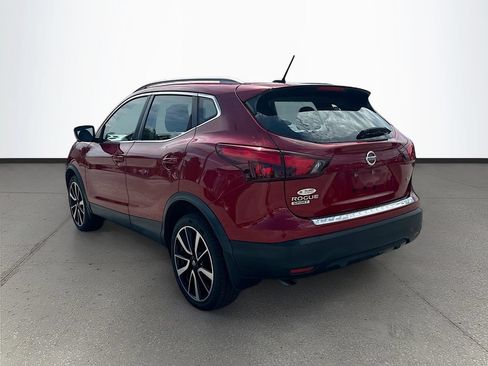 Used 2018 Nissan Rogue Sport SL w/ SL Premium Package FWD image 5