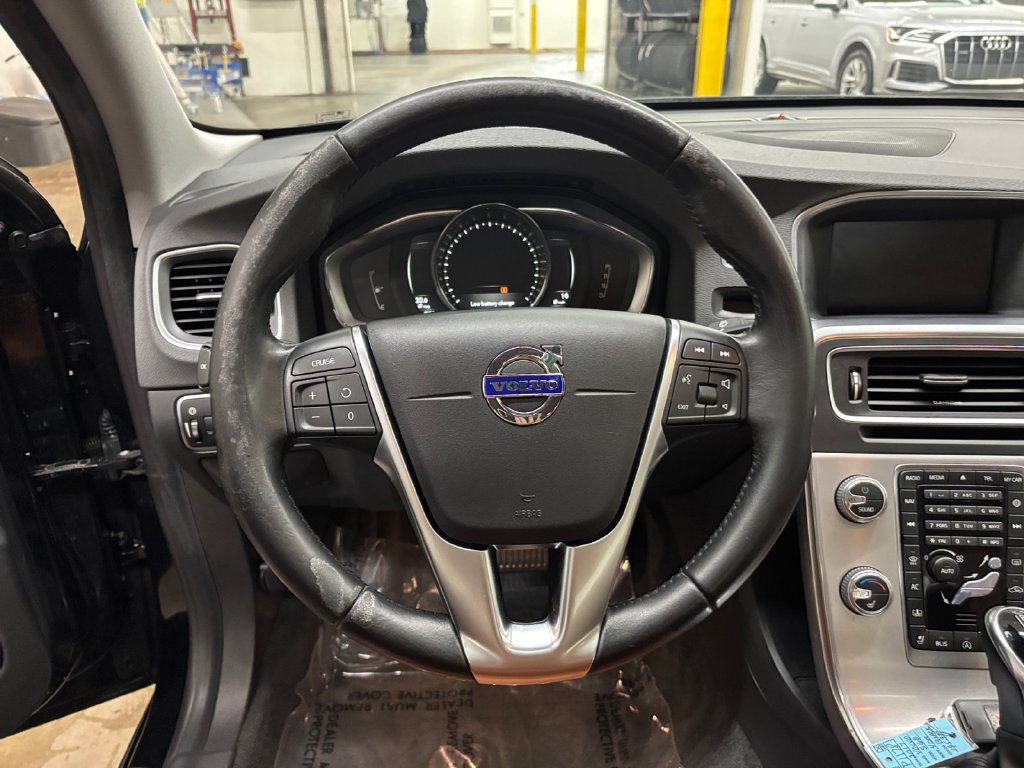 Used 2017 Volvo S60 T5 Inscription AWD/4WD image 21