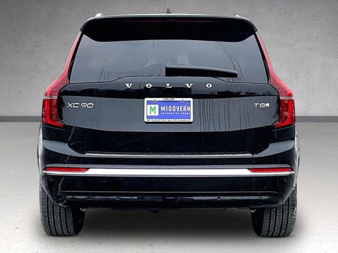 New 2026 Volvo XC90 T8 Ultra w/ Protection Package Premier AWD/4WD image 4