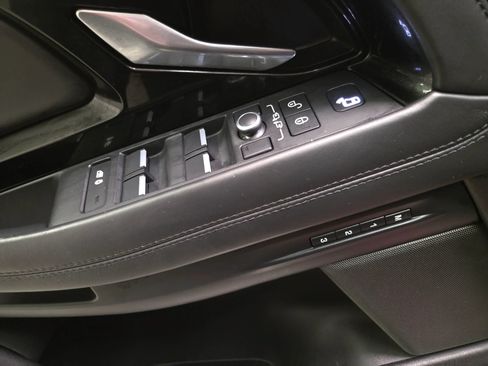 Used 2020 Land Rover Range Rover Evoque R-Dynamic HSE AWD/4WD image 16