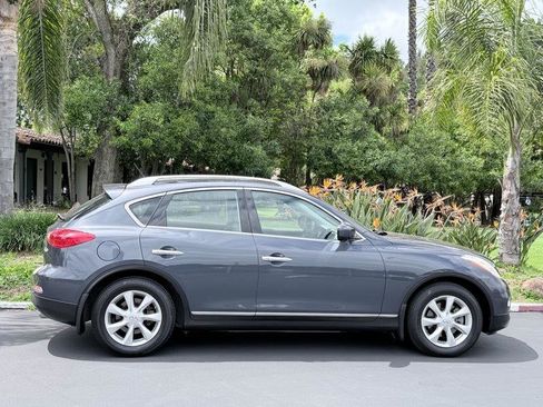 Used 2010 INFINITI EX35 Journey AWD/4WD image 5