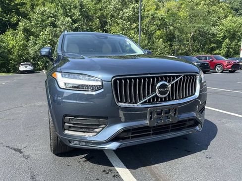 Used 2023 Volvo XC90 B6 Core w/ Protection Package Premier AWD/4WD image 12