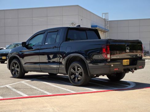 Used 2017 Honda Ridgeline Black Edition image 5