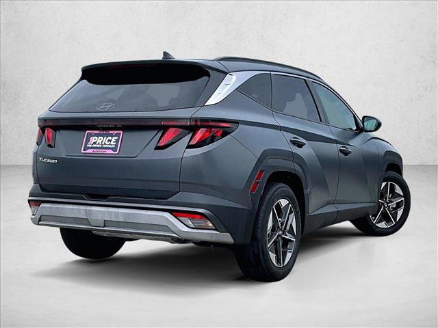 Used 2025 Hyundai Tucson SEL FWD image 2