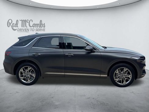 Used 2025 Genesis GV70 2.5T AWD/4WD image 6