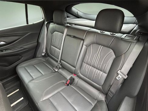 Used 2025 Buick Envista Avenir image 12