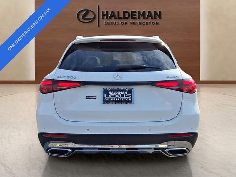 Used 2023 Mercedes-Benz GLC 300 4MATIC image 5