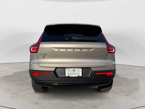 Certified 2023 Volvo XC40 B5 Ultimate w/ Protection Package Premier AWD/4WD image 5