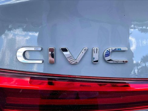 Certified 2024 Honda Civic Sport image 30