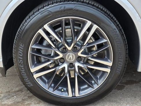 Certified 2026 Acura MDX SH-AWD w/ Advance Package image 13