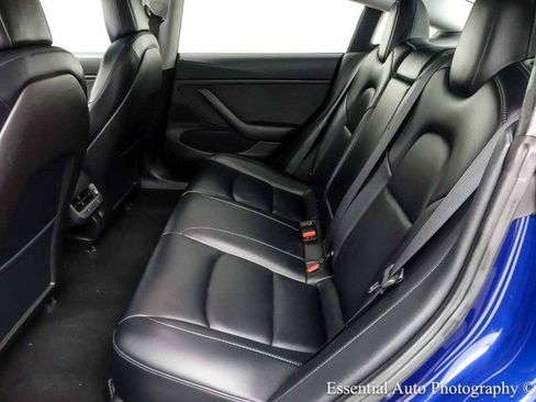 Used 2018 Tesla Model 3 Long Range RWD image 14