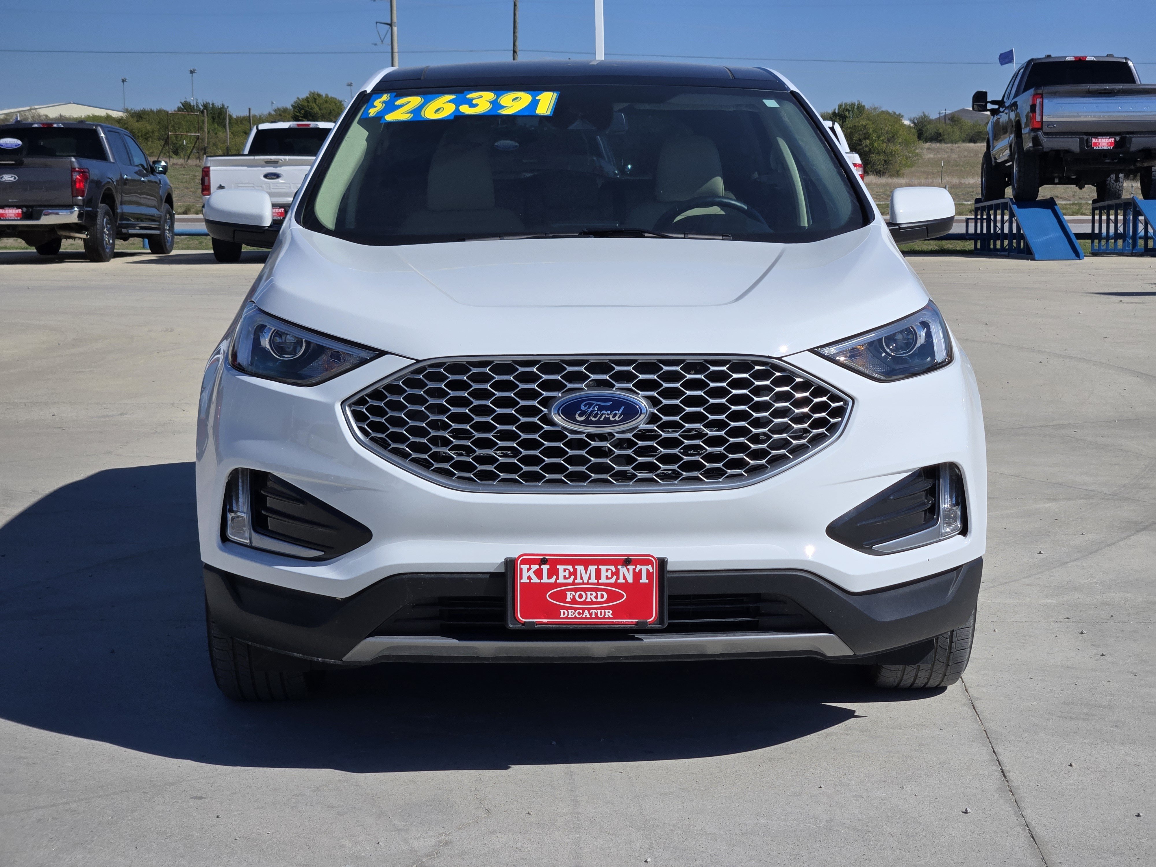 Used 2024 Ford Edge SEL w/ Convenience Package AWD/4WD image 2