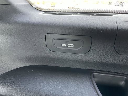 Used 2024 Jeep Grand Cherokee L Altitude image 37