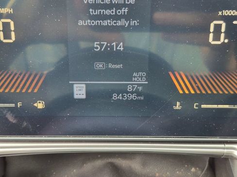 Used 2024 Kia Sorento S FWD image 34