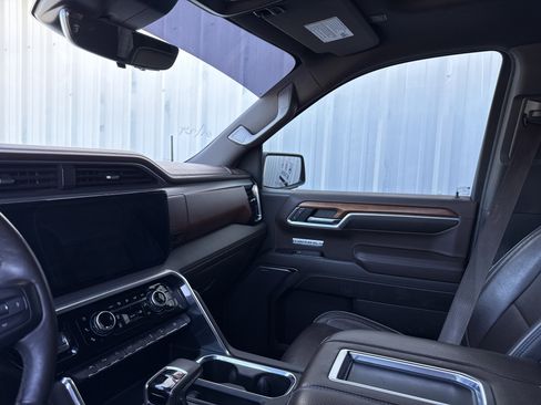 Used 2022 GMC Sierra 1500 Denali w/ Denali Reserve Package image 17