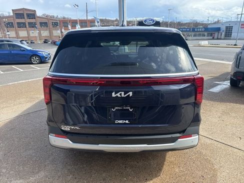 New 2026 Kia Carnival LX image 6