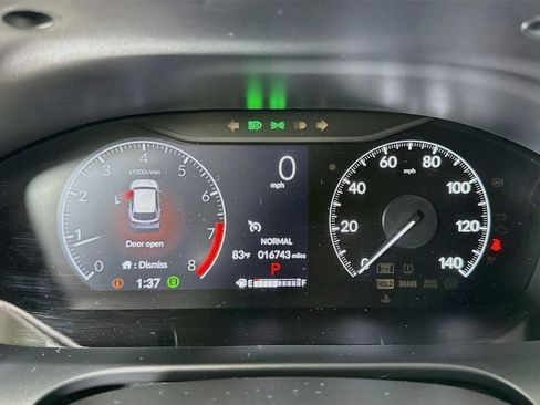 Used 2024 Honda HR-V LX image 12