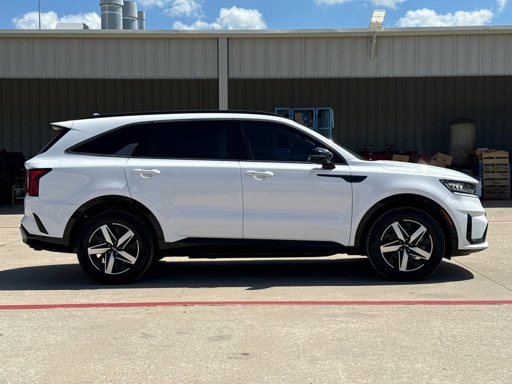 Used 2021 Kia Sorento EX FWD image 7