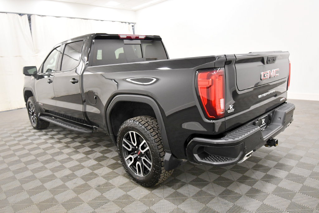 Used 2022 GMC Sierra 1500 AT4 w/ AT4 Premium Package AWD/4WD image 5
