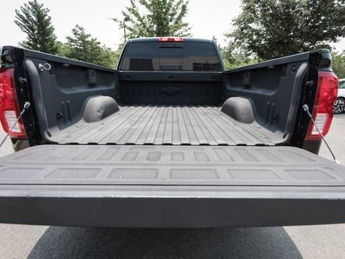 Used 2016 Chevrolet Silverado 1500 LTZ Z71 w/ LTZ Plus Package AWD/4WD image 40