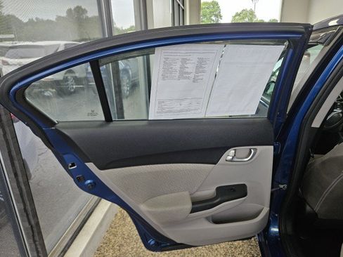 Used 2013 Honda Civic EX image 15