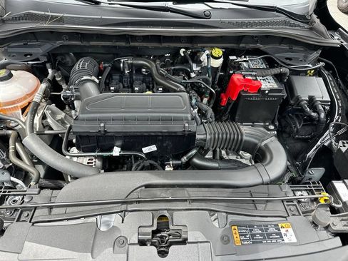 Used 2025 Ford Escape ST-Line AWD/4WD image 36