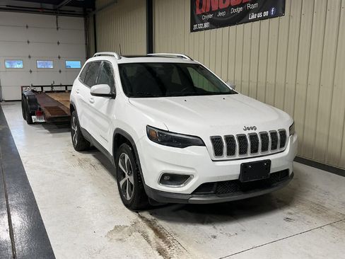 Used 2019 Jeep Cherokee Limited image 6