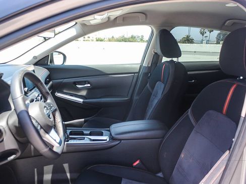 Used 2020 Nissan Sentra SR FWD image 18
