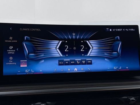 Used 2024 BMW X5 xDrive50e w/ Parking Assistance Package image 16