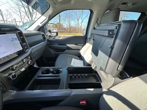Used 2024 Ford F150 XLT w/ Mobile Office Package image 23