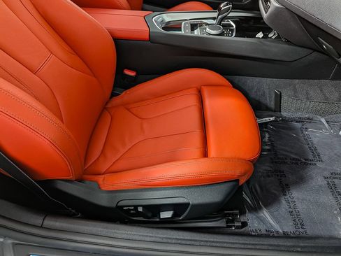 Used 2024 BMW Z4 M40i w/ Premium Package image 41