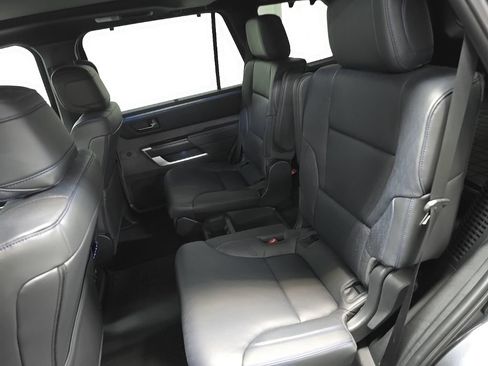 Used 2024 Toyota Sequoia Platinum AWD/4WD image 37