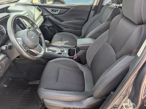 Certified 2021 Subaru Forester Premium AWD/4WD image 8