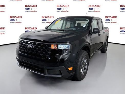 Certified 2025 Ford Maverick XLT FWD image 4