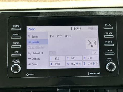 Used 2021 Toyota Camry SE FWD image 10
