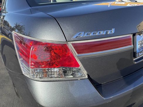 Used 2011 Honda Accord EX-L image 30