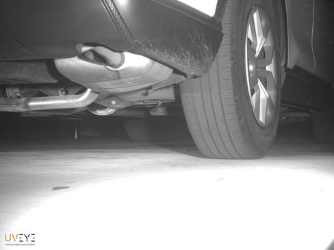 Used 2024 Honda CR-V LX image 12