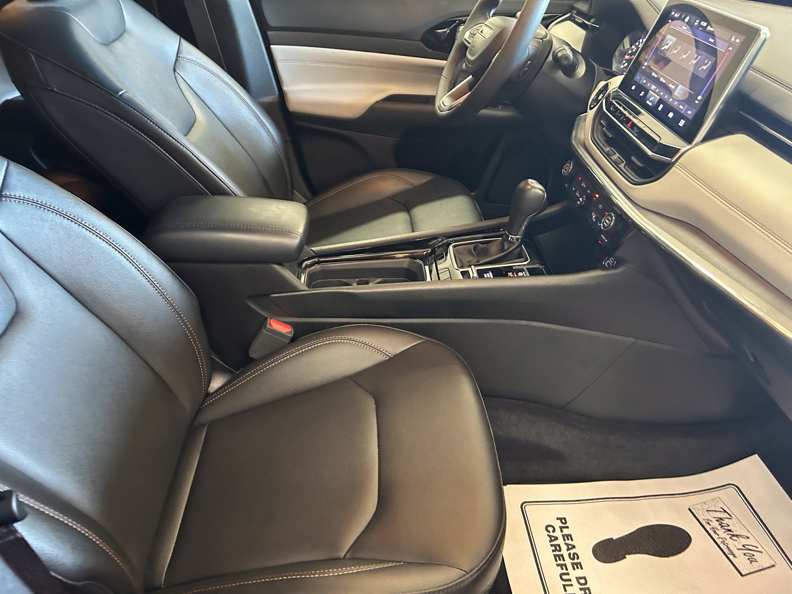 Certified 2024 Jeep Compass Limited AWD/4WD image 34