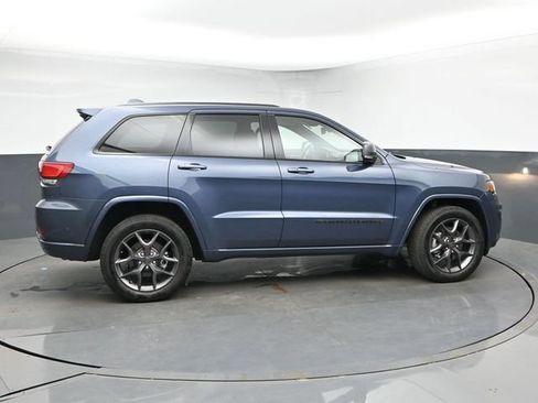 Used 2021 Jeep Grand Cherokee Limited w/ Quick Order Package 28K 80th AWD/4WD image 9