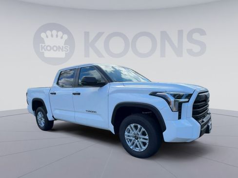 New 2026 Toyota Tundra SR5 AWD/4WD image 2