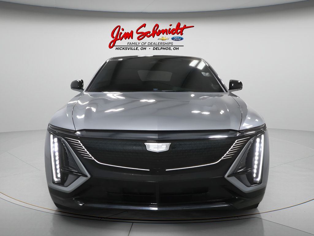 Used 2024 Cadillac Lyriq Sport AWD/4WD image 3