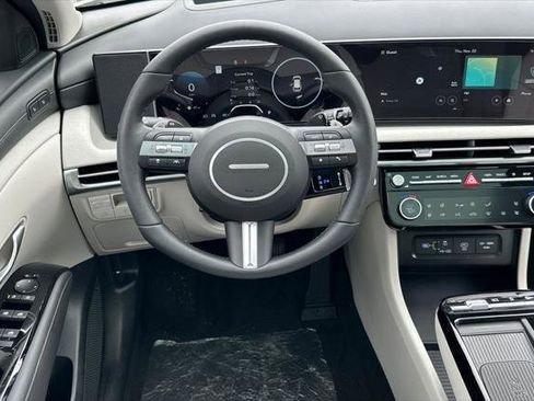 New 2026 Hyundai Tucson Limited image 11
