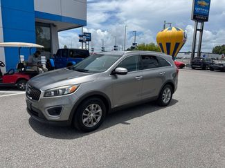 Used 2017 Kia Sorento AWD video 1