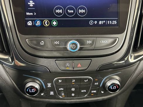 Used 2023 Chevrolet Equinox RS w/ RS Leather Package AWD/4WD image 14