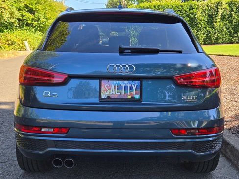 Used 2018 Audi Q3 2.0T Premium Plus w/ Premium Plus Package AWD/4WD image 10