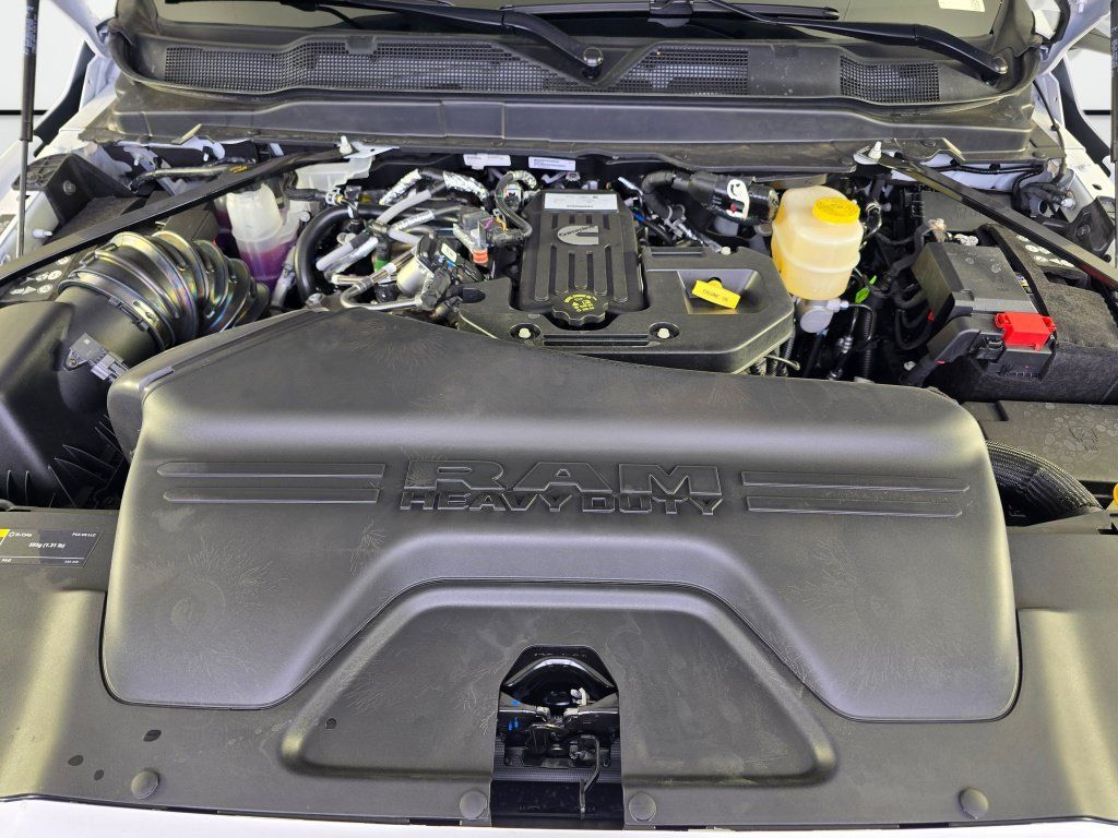 New 2026 RAM 2500 Big Horn AWD/4WD image 23