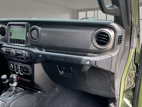 Used 2021 Jeep Wrangler Unlimited Sport image 25